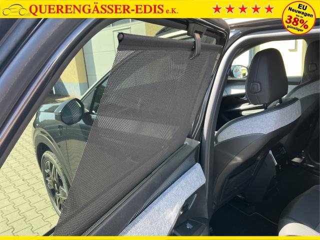 Peugeot / 5008 / Grau / GT 7-S / Titanium Grau Metalic / , Beispielbilder, ggf. teilweise mit Sonderausstattung