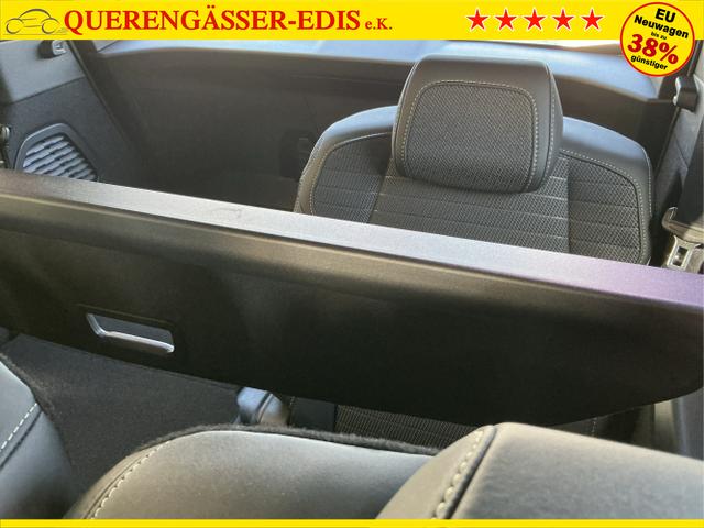 Peugeot / 5008 / Grau / GT 7-S / Titanium Grau Metalic / , Beispielbilder, ggf. teilweise mit Sonderausstattung