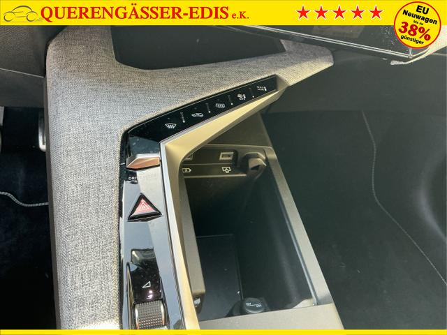 Peugeot / 5008 / Grau / GT 7-S / Titanium Grau Metalic / , Beispielbilder, ggf. teilweise mit Sonderausstattung
