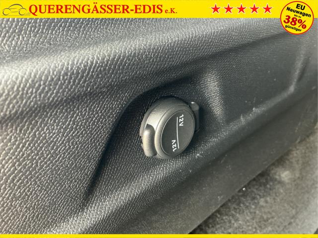 Peugeot / 3008 / Blau / Hybrid 145 / Bleu Ingaro Metalic / , Beispielbilder, ggf. teilweise mit Sonderausstattung