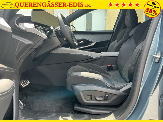 Peugeot / 3008 / Blau / Hybrid 145 / Bleu Ingaro Metalic / , Beispielbilder, ggf. teilweise mit Sonderausstattung