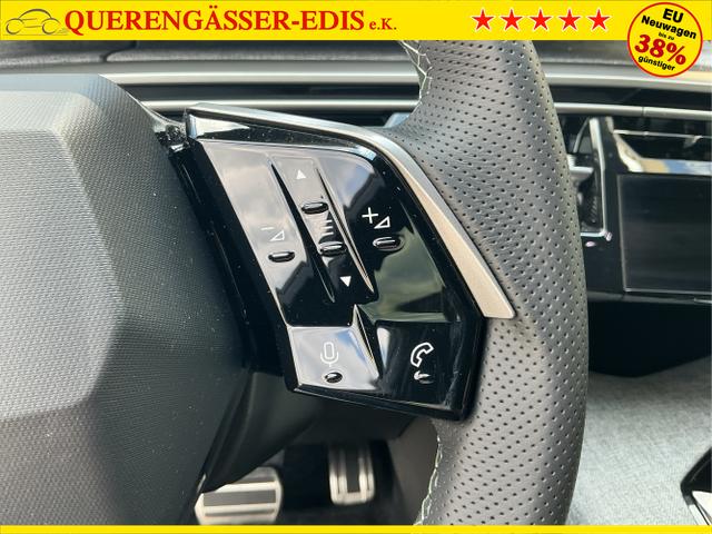 Peugeot / 3008 / Blau / Hybrid 145 / Bleu Ingaro Metalic / , Beispielbilder, ggf. teilweise mit Sonderausstattung