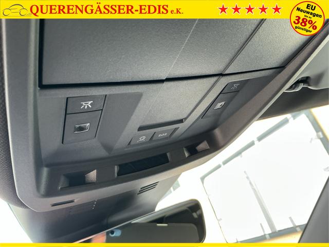 Peugeot / 3008 / Blau / Hybrid 145 / Bleu Ingaro Metalic / , Beispielbilder, ggf. teilweise mit Sonderausstattung