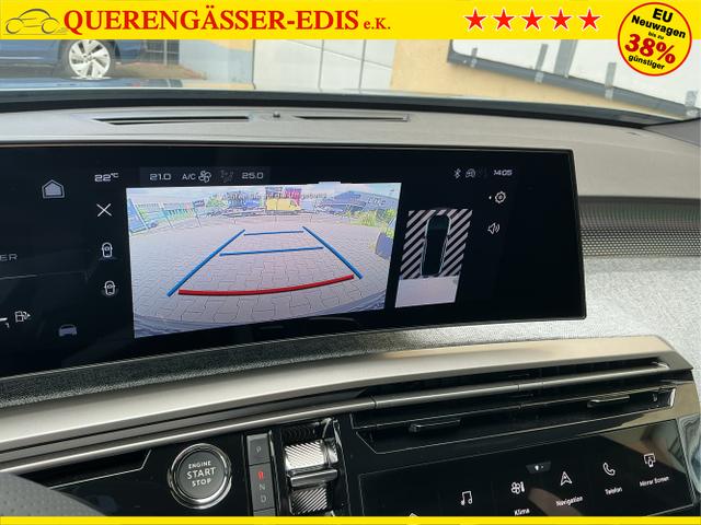 Peugeot / 3008 / Blau / Hybrid 145 / Bleu Ingaro Metalic / , Beispielbilder, ggf. teilweise mit Sonderausstattung
