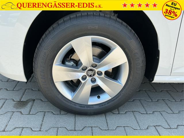 Skoda / Kamiq / Wei&szlig; / Classic / White Candyl / , Beispielbilder, ggf. teilweise mit Sonderausstattung