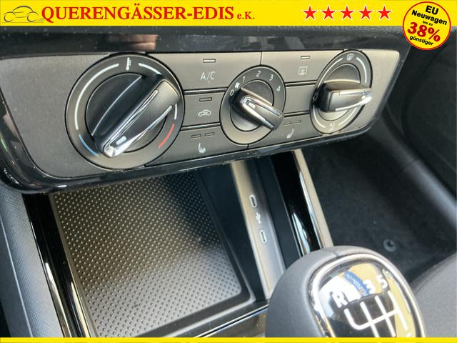 Skoda / Kamiq / Wei&szlig; / Classic / White Candyl / , Beispielbilder, ggf. teilweise mit Sonderausstattung