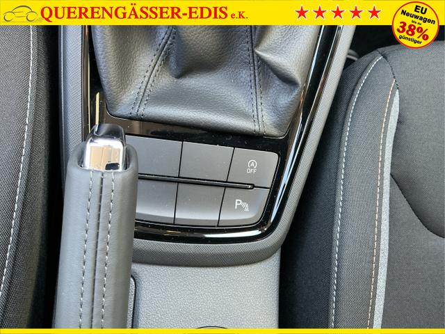 Skoda / Kamiq / Wei&szlig; / Classic / White Candyl / , Beispielbilder, ggf. teilweise mit Sonderausstattung