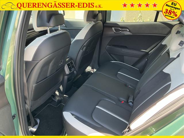 Kia / Sportage / Gr&uuml;n / Gt-Plusline / Experince Green / , Beispielbilder, ggf. teilweise mit Sonderausstattung