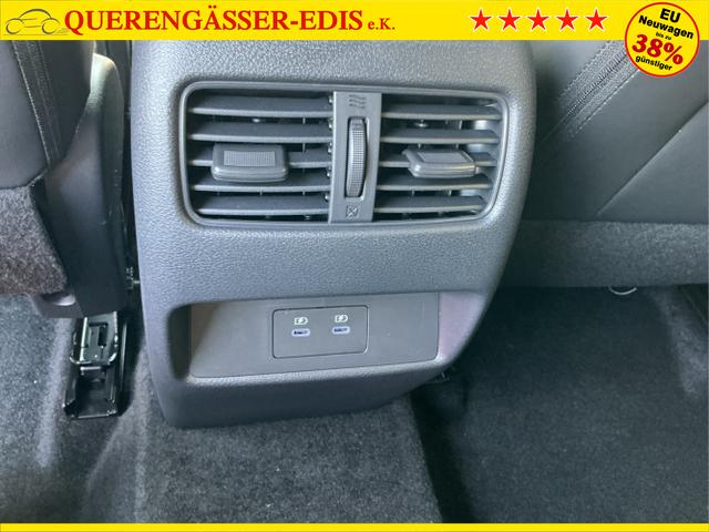 Nissan / Qashqai / Wei&szlig; / Tekna + / Pearl white / , Beispielbilder, ggf. teilweise mit Sonderausstattung