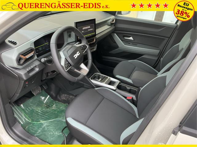 Dacia / Duster / Beige / Extreme / Sandstone Beige / , Beispielbilder, ggf. teilweise mit Sonderausstattung