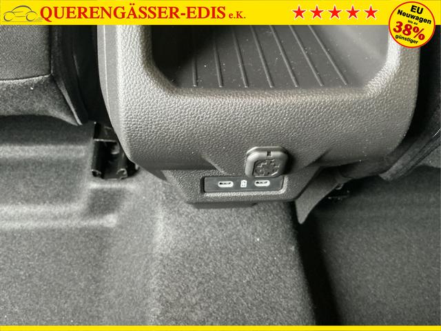 Dacia / Duster / Beige / Extreme / Sandstone Beige / , Beispielbilder, ggf. teilweise mit Sonderausstattung