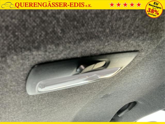 Dacia / Duster / Beige / Extreme / Sandstone Beige / , Beispielbilder, ggf. teilweise mit Sonderausstattung