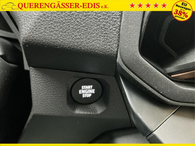 Dacia / Duster / Beige / Extreme / Sandstone Beige / , Beispielbilder, ggf. teilweise mit Sonderausstattung