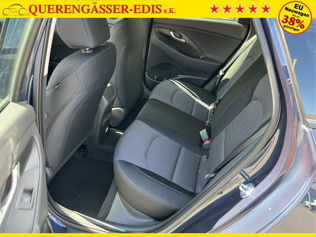 Hyundai / i30 / Blau / Go / Salley blue / , Beispielbilder, ggf. teilweise mit Sonderausstattung