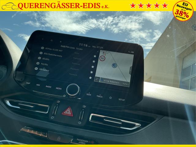 Hyundai / i30 / Blau / Go / Salley blue / , Beispielbilder, ggf. teilweise mit Sonderausstattung