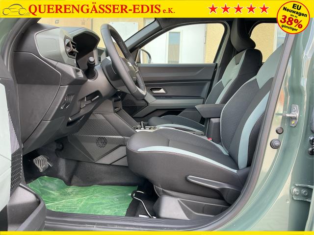 Dacia / Duster / Gr&uuml;n / Extreme / Dusty Khaki / , Beispielbilder, ggf. teilweise mit Sonderausstattung