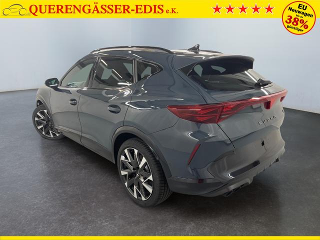 Beispielbilder, ggf. teilweise mit Sonderausstattung