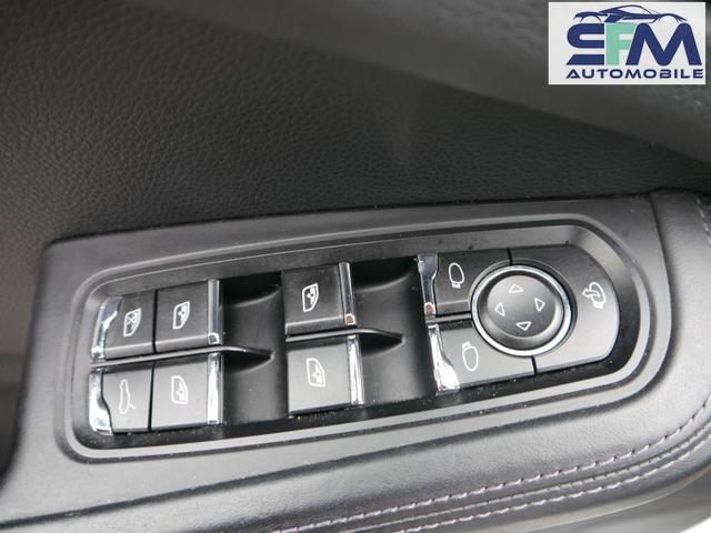 Porsche Macan S*NAVI*DPC*KAMERA*LED*KLIMA*LEDER*EL.PONORAMA-DACH*SPIEGEL-PAKET*20-ZOLL 