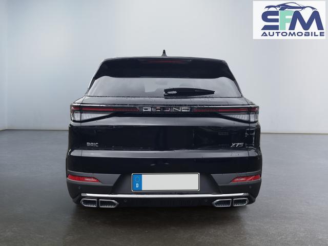 Baic / Beijing X75 / Schwarz / / / 
