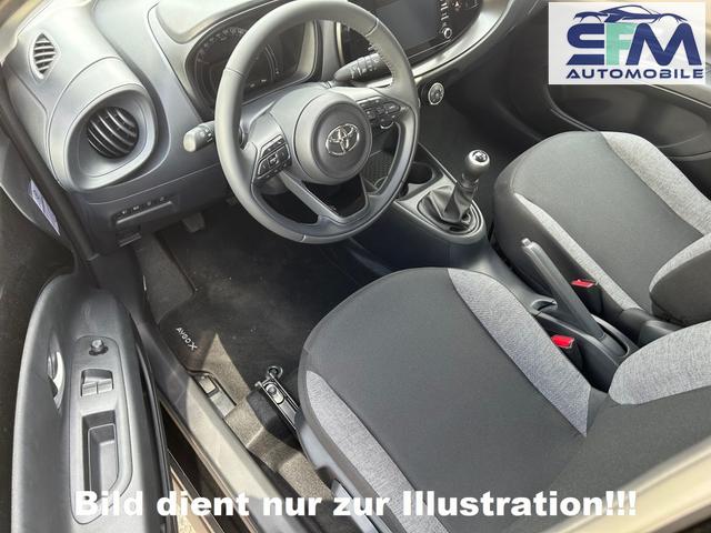 Toyota Aygo X 1.0 Play 