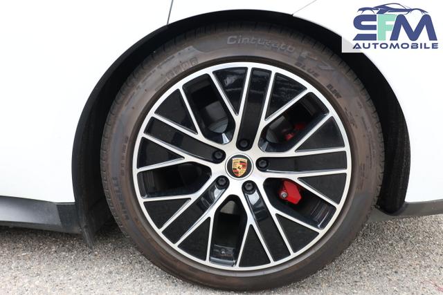 Porsche Taycan Plus 4S 20Z ACC Pano Matrix BOSE ParkAs 
