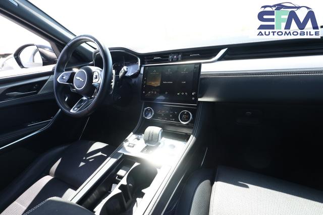 Jaguar F-Pace R-DYNAMIC S P250 AWD LED Nav KeyL Temp 