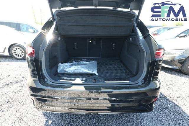 Jaguar F-Pace R-DYNAMIC S P250 AWD LED Nav KeyL Temp 