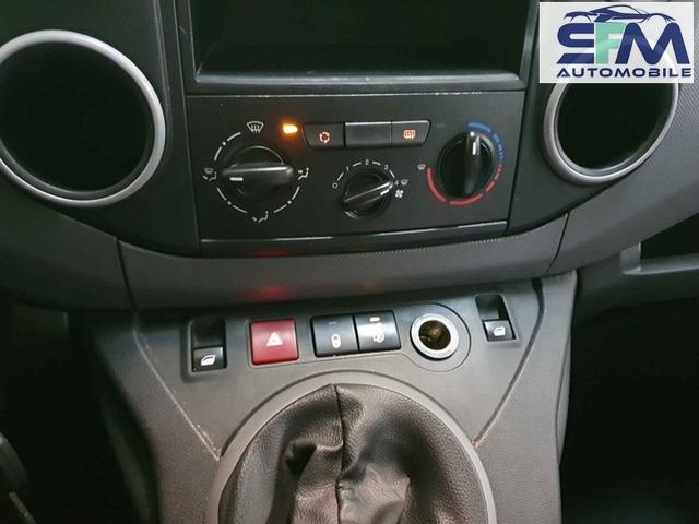 Citro&euml;n Berlingo Kasten 