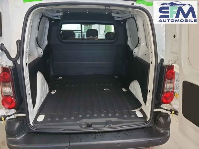Citro&euml;n Berlingo Kasten 