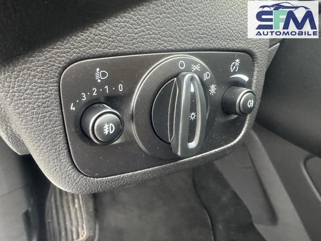 Ford C-Max Business Edition/1 Jahr Garantie/ NAVI/T&Uuml;V Neu 