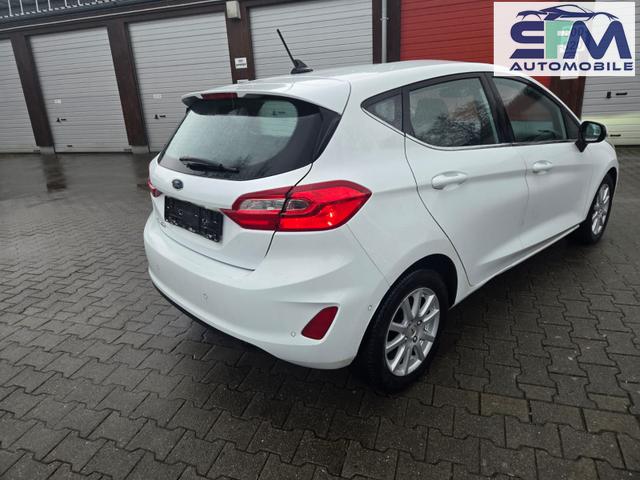Ford Fiesta Titanium/1. HAND/ T&Uuml;V NEU /Kamera 