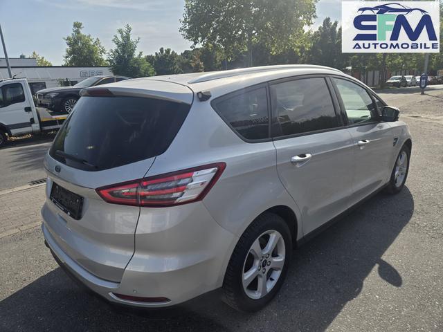 Ford S-MAX Kamera/NAVI/SHZ 