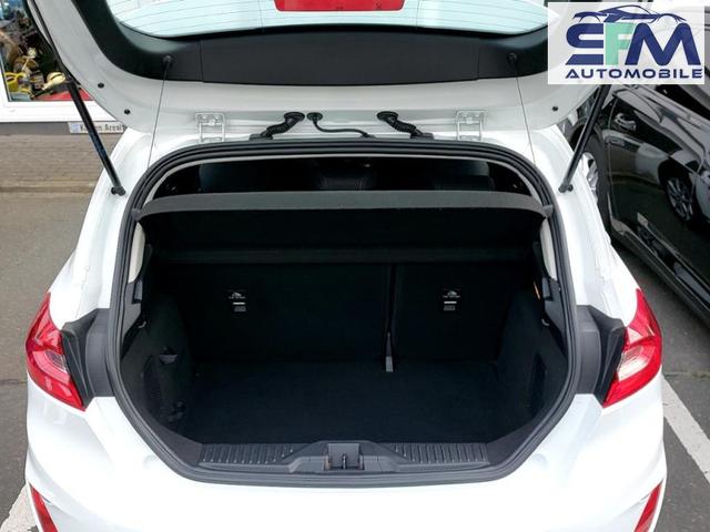 Ford Fiesta Titanium/1. HAND/ T&Uuml;V NEU /Kamera 