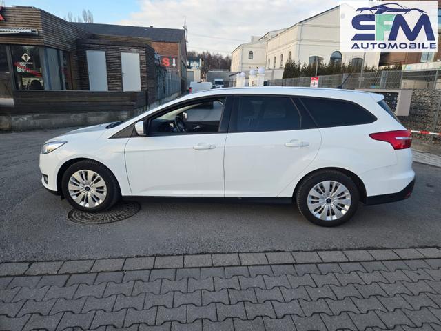 Ford Focus Business/1 Jahr Garantie/ T&Uuml;V NEU /NAVI/SHZ/PDC 