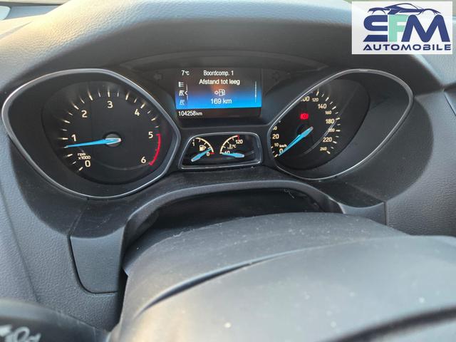 Ford Focus Business/1 Jahr Garantie/ T&Uuml;V NEU /NAVI/SHZ/PDC 