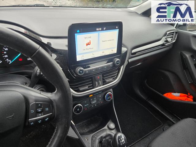 Ford Fiesta Cool/1. HAND/ 1 Jahr Garantie / T&Uuml;V NEU 