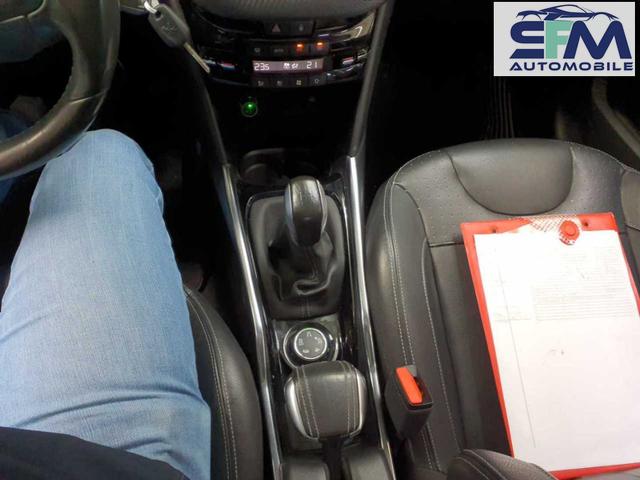 Peugeot 2008 Allure/NAVI/T&Uuml;V Neu 