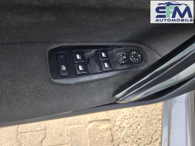 Peugeot 308 SW Allure Business/ Zahnriemen und Wasserpumpe NEU/1 Jahr Garantie/ 1.Hand 