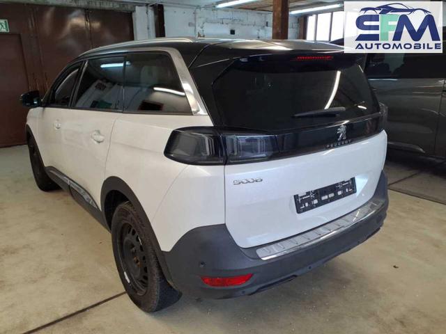 Peugeot 5008 Allure Business/7 Sitzer /1.Hand/ 1 Jahr Garantie/ T&Uuml;V NEU/Kamera/ NAVI/PDC 