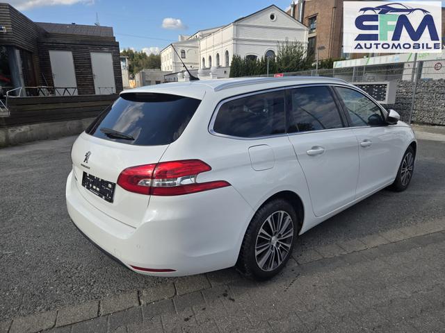Peugeot 308 Allure Business/Zahnriemen NEU/1 Jahr Garantie/Automatik/ 1.Hand 
