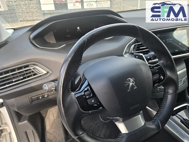 Peugeot 308 Allure Business/Zahnriemen NEU/1 Jahr Garantie/Automatik/ 1.Hand 