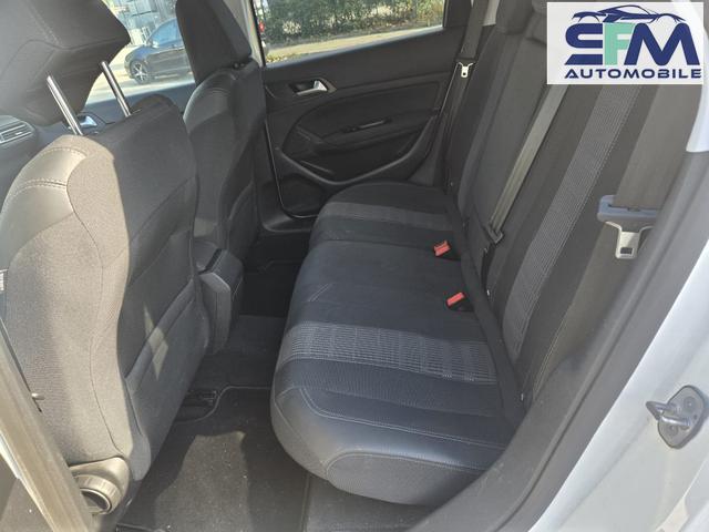 Peugeot 308 Allure Business/Zahnriemen NEU/1 Jahr Garantie/Automatik/ 1.Hand 