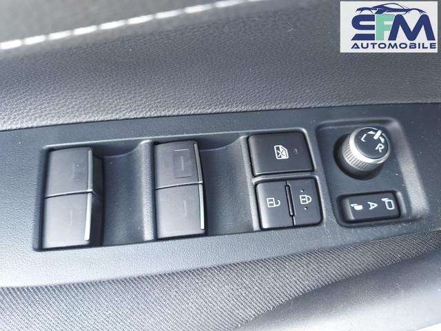 Toyota Corolla Touring Sports 1.8 Hydrid 1.Hand/Kamera/SHZ/NAVI/PDC 