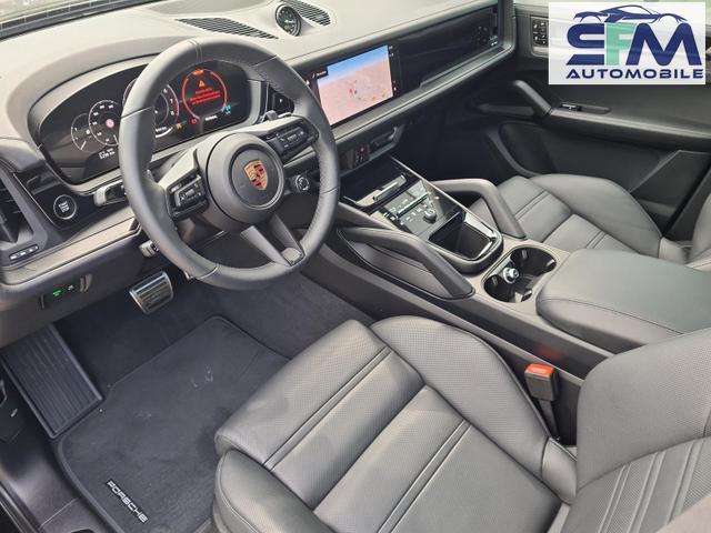 Porsche Cayenne GTS BOSE AHK SoftClose 4RadLenk Matrix 