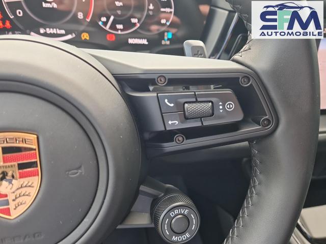 Porsche Cayenne GTS BOSE AHK SoftClose 4RadLenk Matrix 