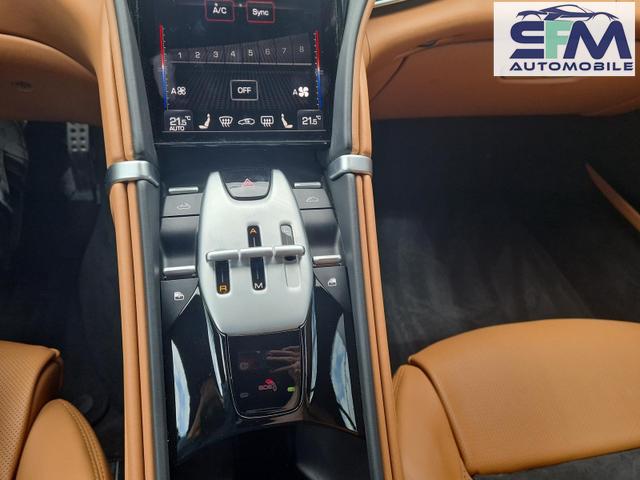 Ferrari Roma Spider Pass.Display ACC Airscarf Seatvent. 