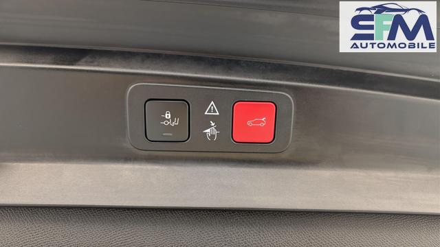 Peugeot 5008 Hybrid 136 e-DCS6 Allure Pack 