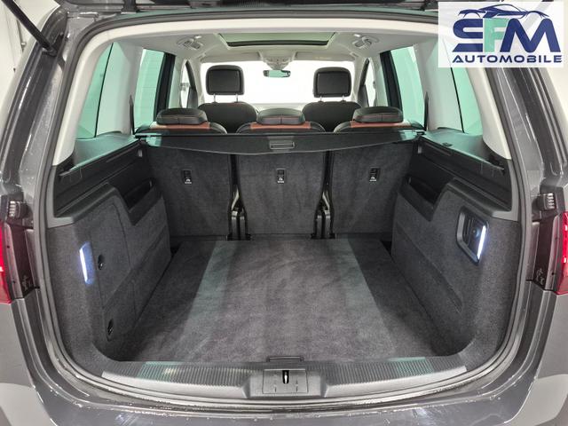 Volkswagen Sharan Black Style Pano/Leder/ACC/Kam/Navi/SHZ 