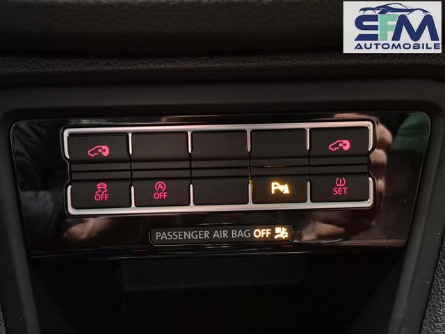 Volkswagen Sharan Black Style Pano/Leder/ACC/Kam/Navi/SHZ 