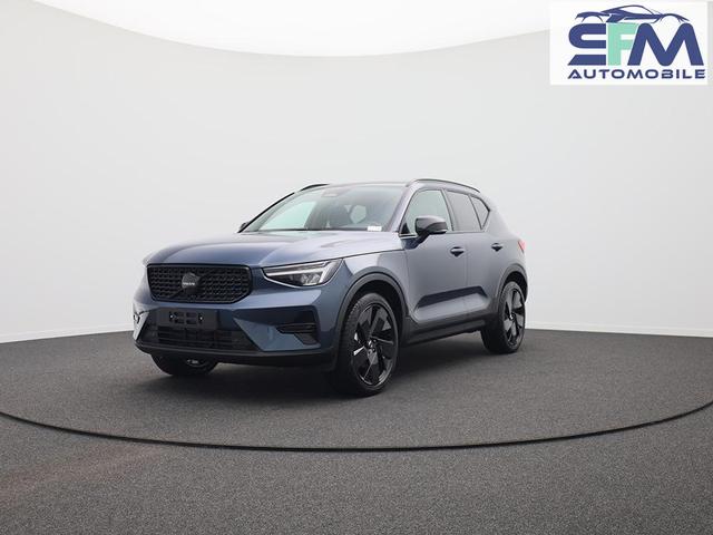Volvo XC40 2.0 Black Edition Plus B4 Mild-Hybrid 197PS Automatik elektr. PanoDach R&uuml;ckf.Kamera PDC v+h ACC el.Heckklappe Harman/Kardon-Sound Klimaautomatik Sitzheizung Lenkradheizung Apple CarPlay Android Auto 20-LM 